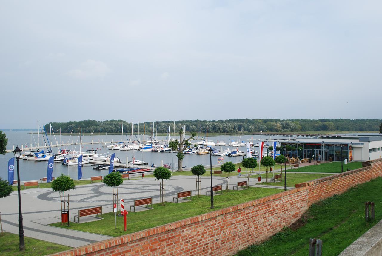 Mieszko II Hotel Kamien Pomorski Exterior foto